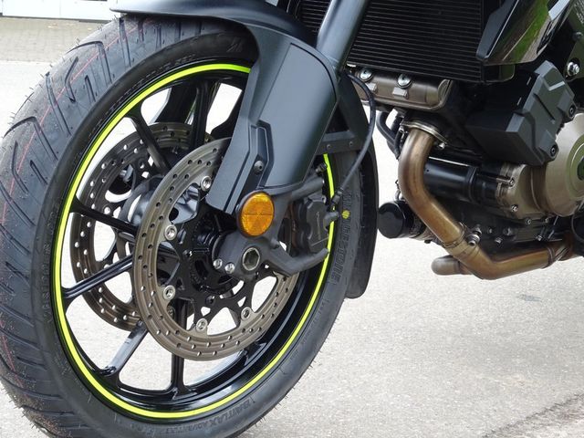 suzuki - v-strom-1050