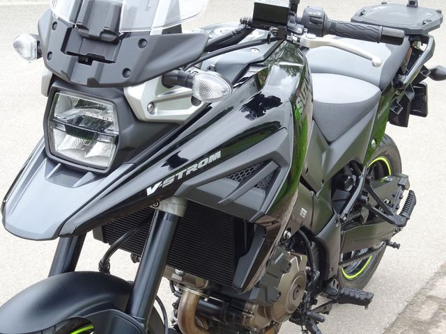 suzuki - v-strom-1050