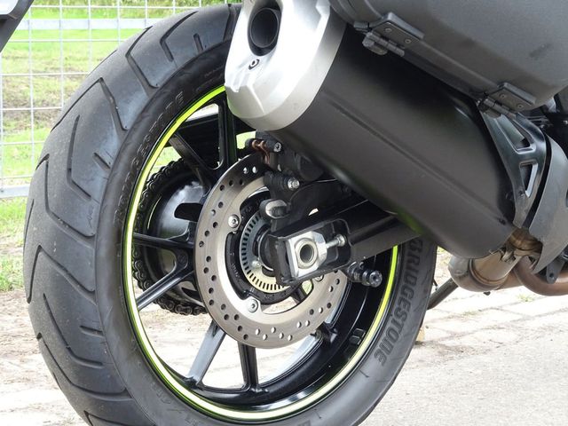 suzuki - v-strom-1050