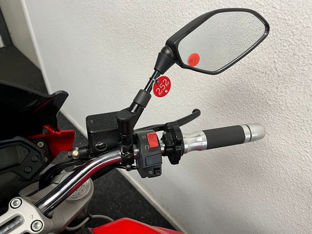 ducati - monster-696