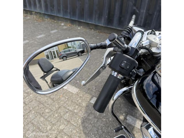 yamaha - xvs-950-a-midnight-star