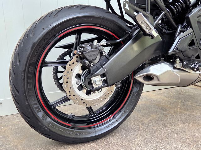 kawasaki - versys-650-abs