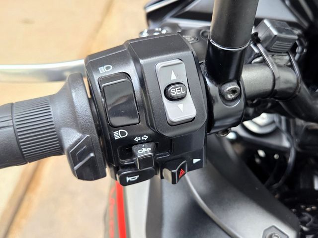 kawasaki - versys-650-abs