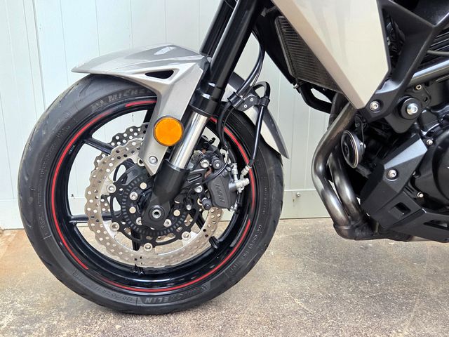 kawasaki - versys-650-abs