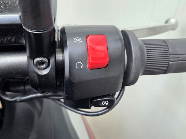 kawasaki - versys-650-abs