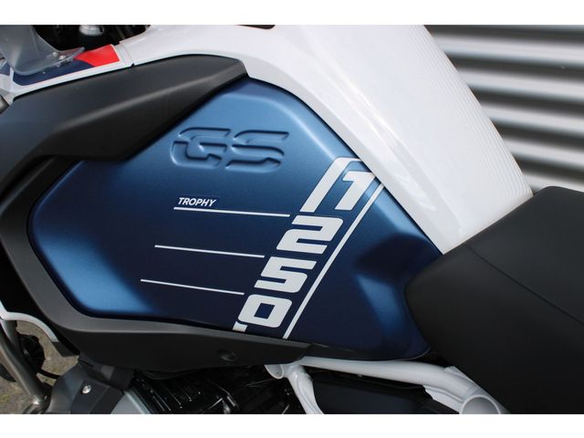 bmw - r-1250-gs-adventure