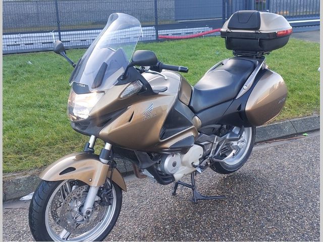 honda - nt-700-v-deauville-abs