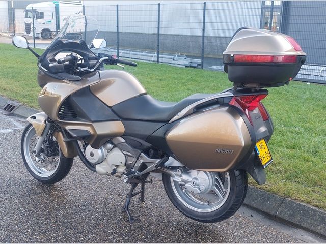 honda - nt-700-v-deauville-abs