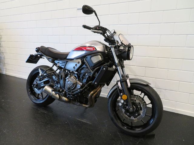 yamaha - xsr-700-abs