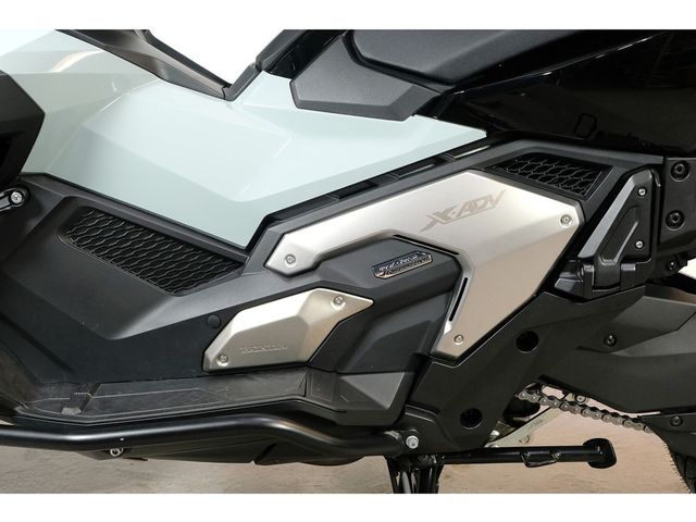 honda - x-adv