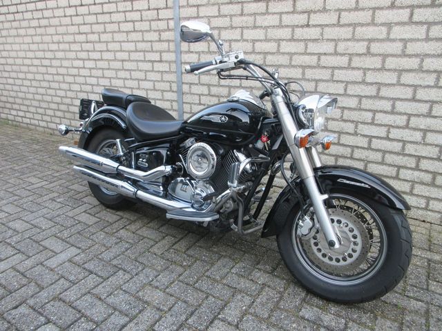 yamaha - xvs-1100-dragstar