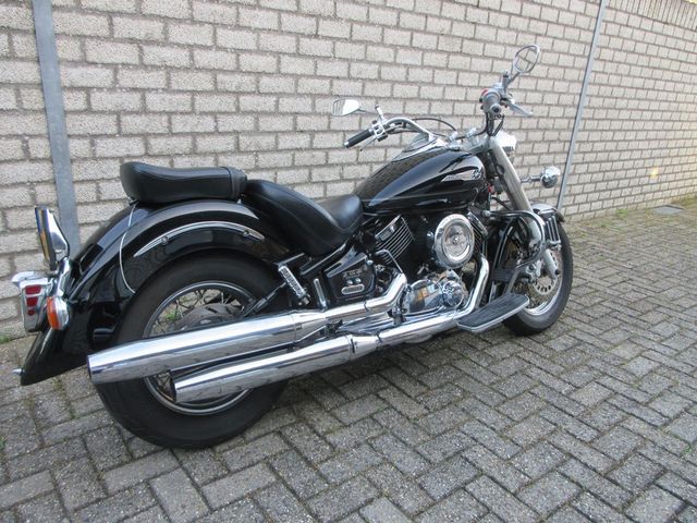 yamaha - xvs-1100-dragstar
