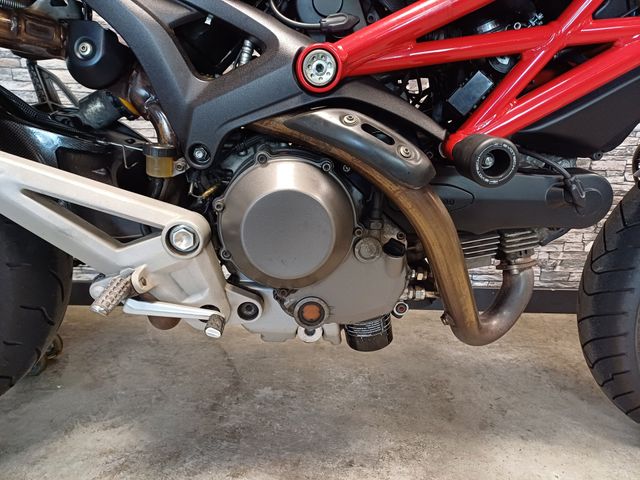 ducati - m-1100-abs