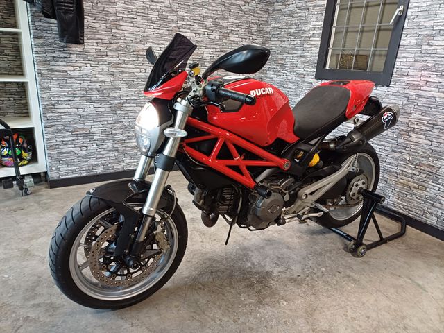 ducati - m-1100-abs