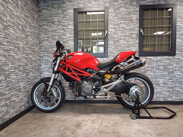 ducati - m-1100-abs