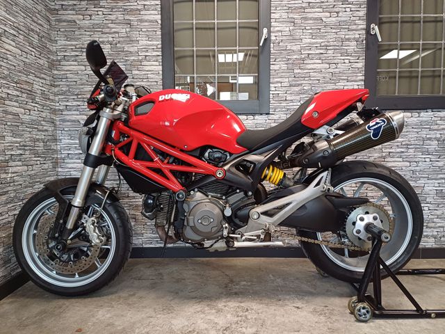 ducati - m-1100-abs