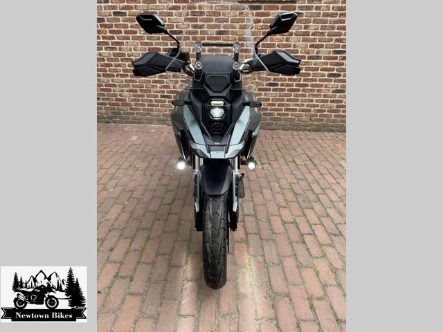 suzuki - v-strom-800