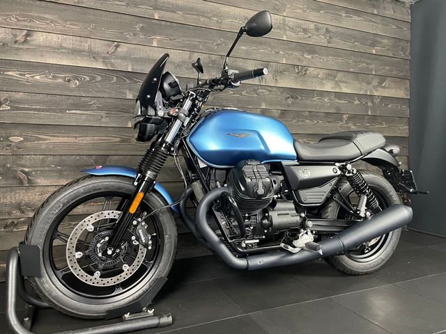 moto-guzzi - v-7