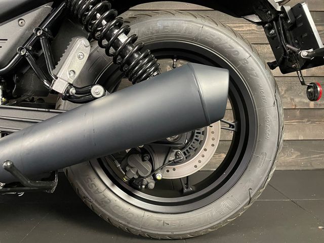 moto-guzzi - v-7