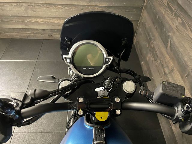 moto-guzzi - v-7