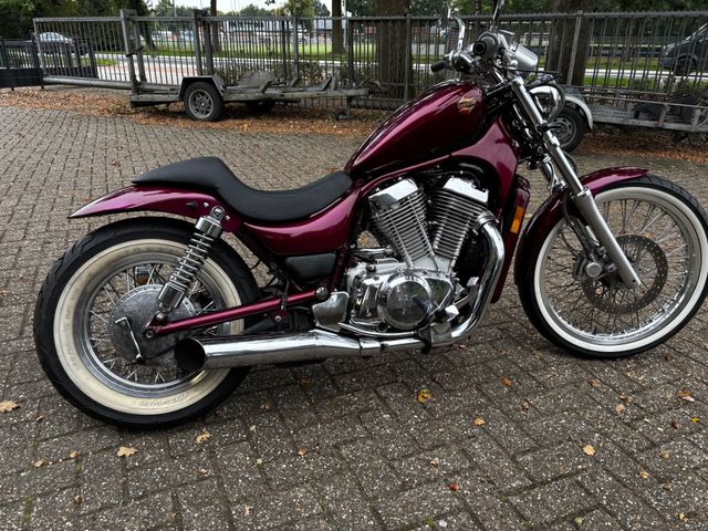 suzuki - vs-750-intruder