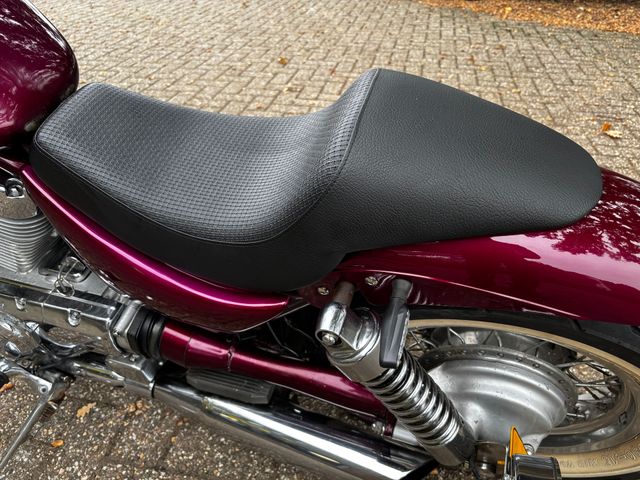 suzuki - vs-750-intruder