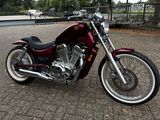 SUZUKI VS 750 INTRUDER