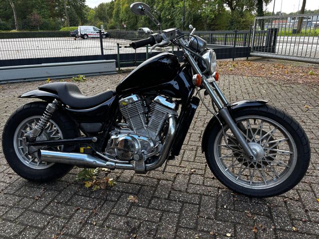 suzuki - vs-750-intruder
