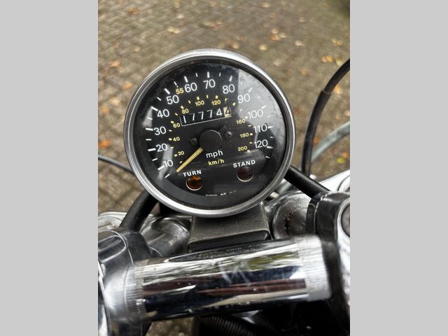 suzuki - vs-700-intruder