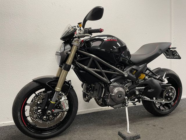 ducati - m-1100-evo