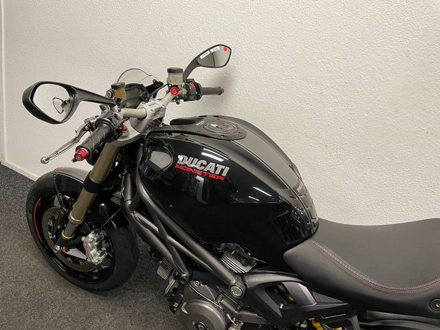 ducati - m-1100-evo