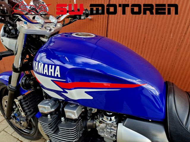 yamaha - xjr-1300
