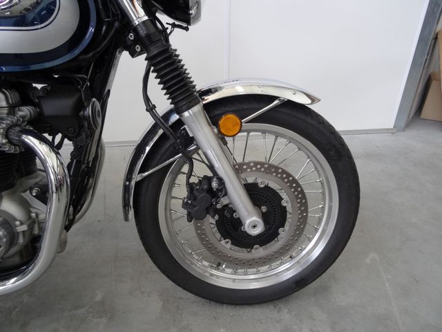 kawasaki - w800