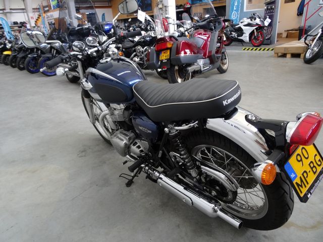 kawasaki - w800