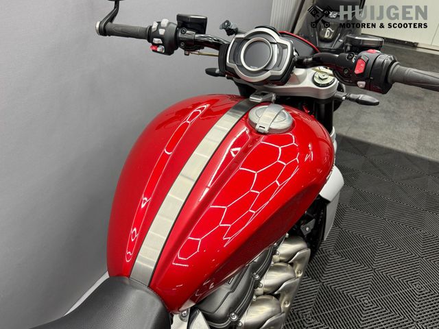 triumph - rocket-iii-r