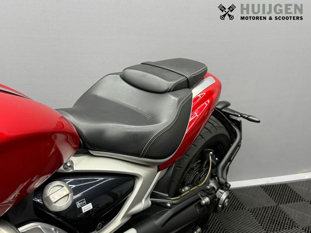 triumph - rocket-iii-r