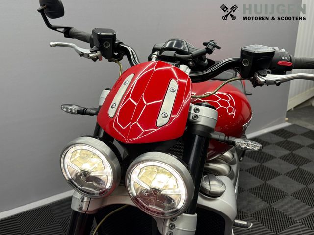triumph - rocket-iii-r