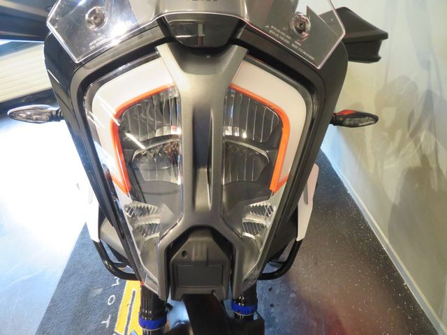 ktm - 1290-super-adventure-s