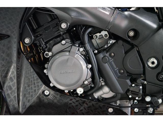 suzuki - gsx-s-1000-gt