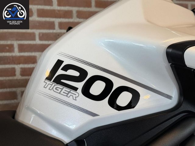 triumph - tiger-explorer-xca