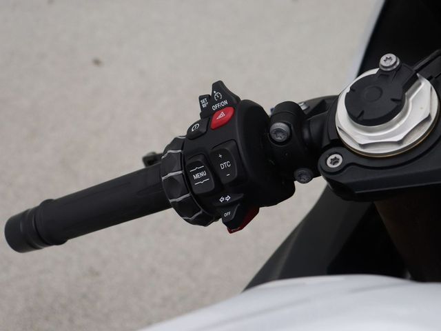 bmw - s-1000-rr