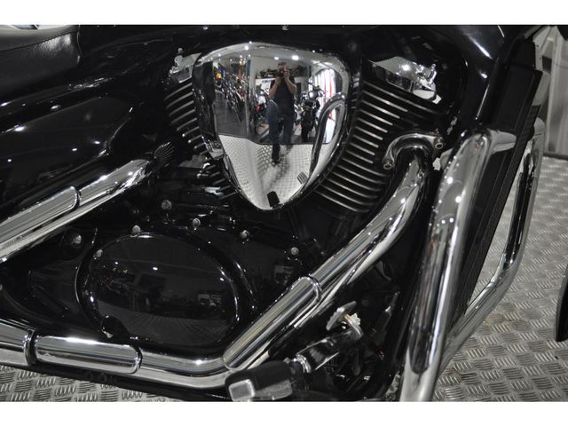 suzuki - vz-800-marauder-lc