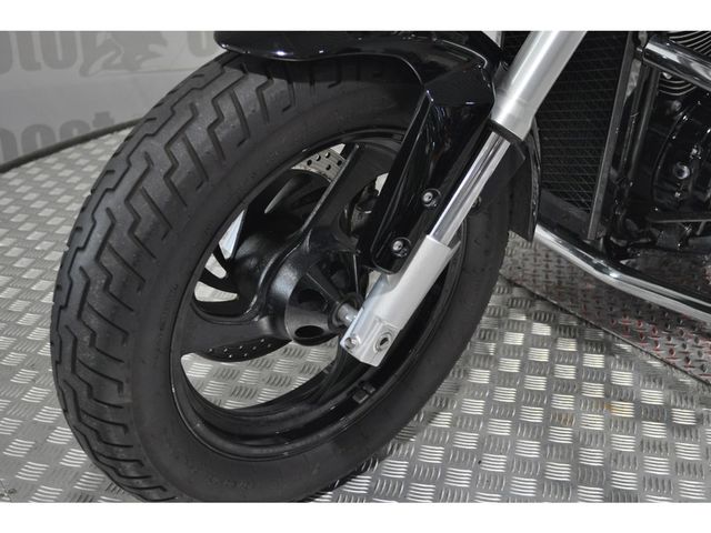 suzuki - vz-800-marauder-lc