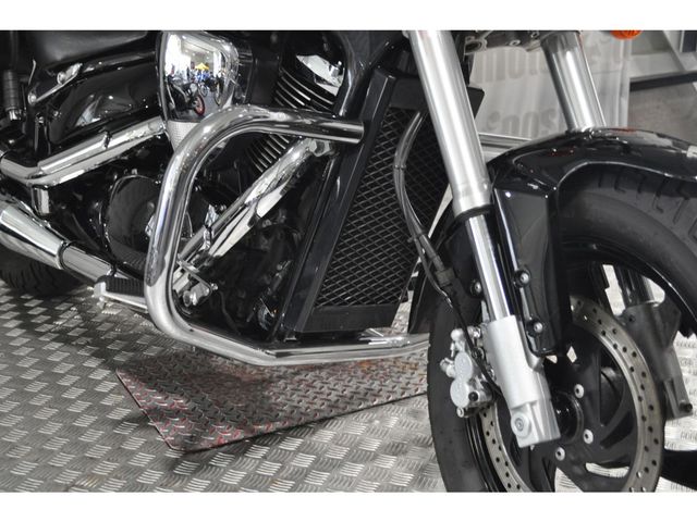 suzuki - vz-800-marauder-lc