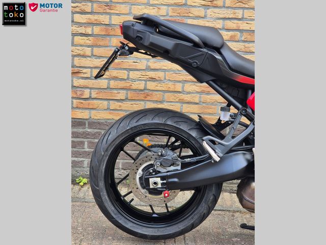 yamaha - tracer-9