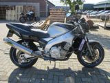 YAMAHA YZF 1000 R