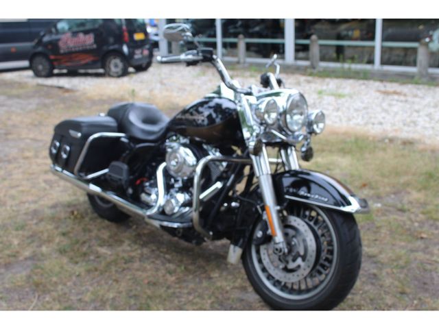 harley-davidson - road-king-flhr