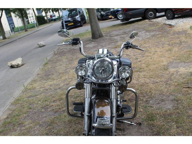 harley-davidson - road-king-flhr