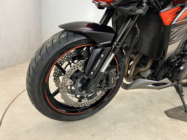 kawasaki - z1000