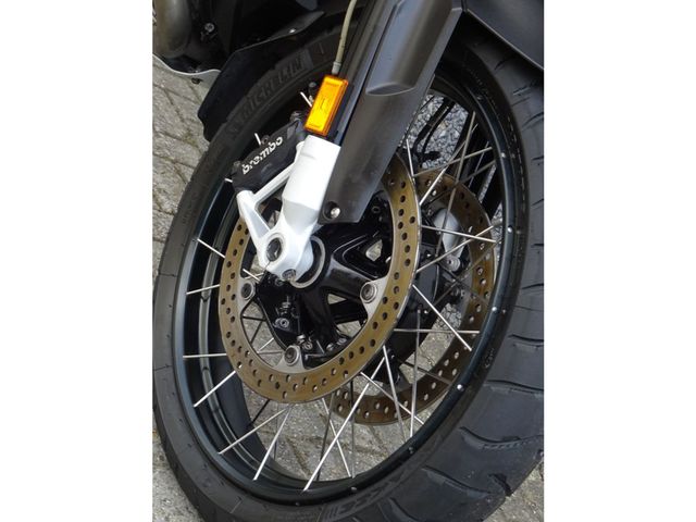 bmw - r-1200-gs-adventure-triple-black